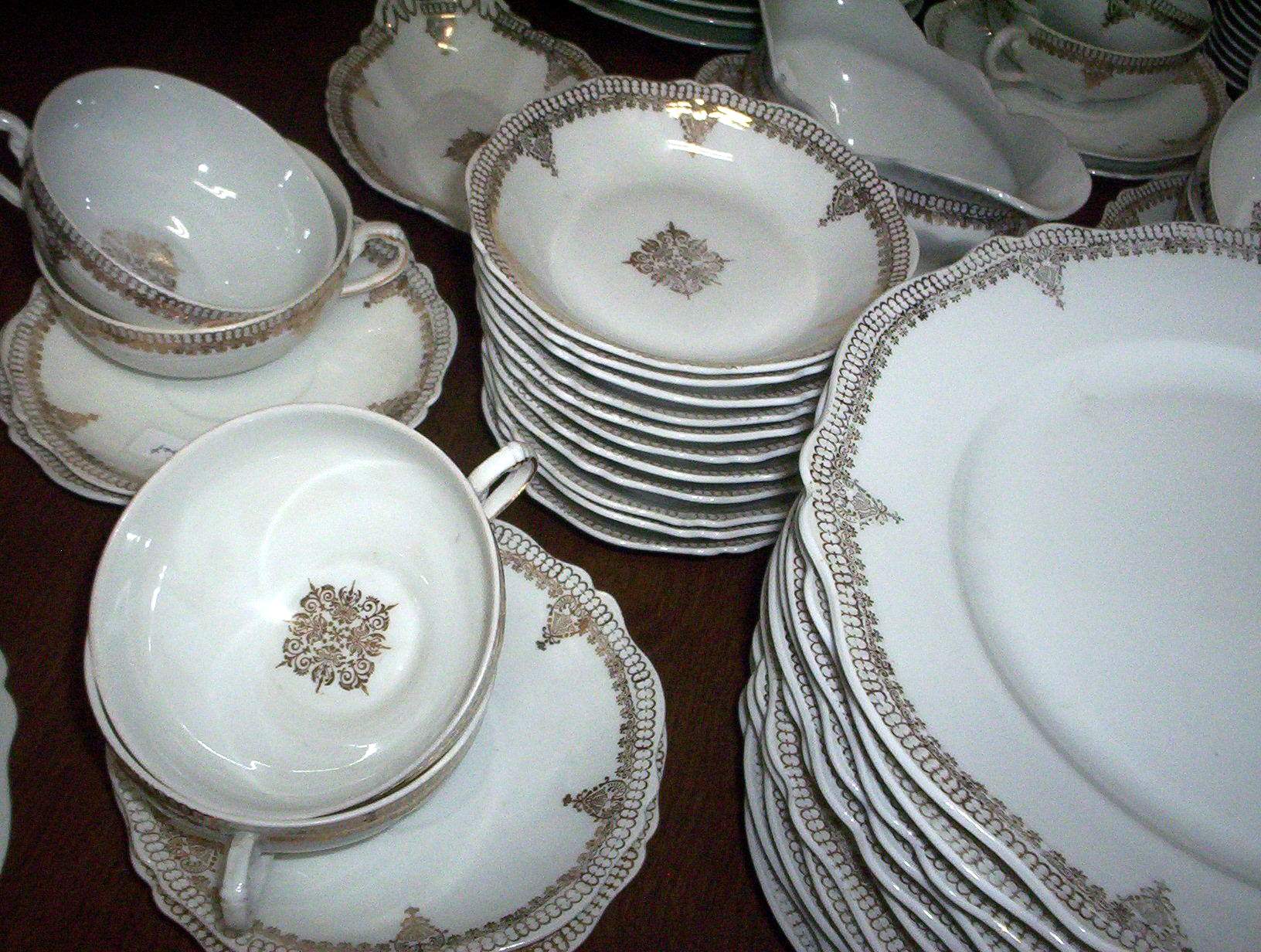 OSG144 Flat Cup & Saucer Set by Oscar & Edgar Gutherz-1
