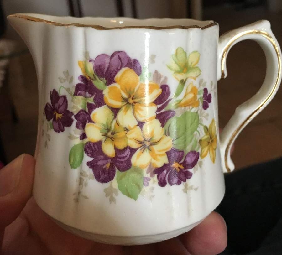 2444 Creamer by Old Royal (England)-1