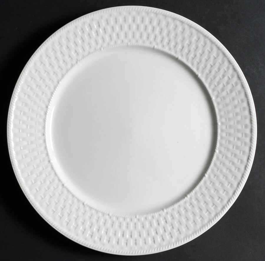 Wicker 12" Chop Plate (Round Platter) by Oneida-1
