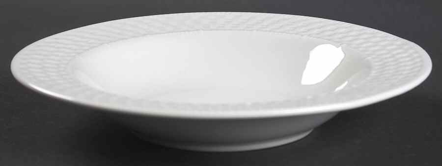 Wicker Large Rim Soup Bowl by Oneida-1