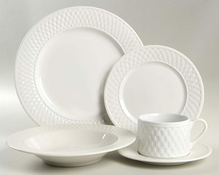 Basket Weave 5 Piece Place Setting by Oneida-1