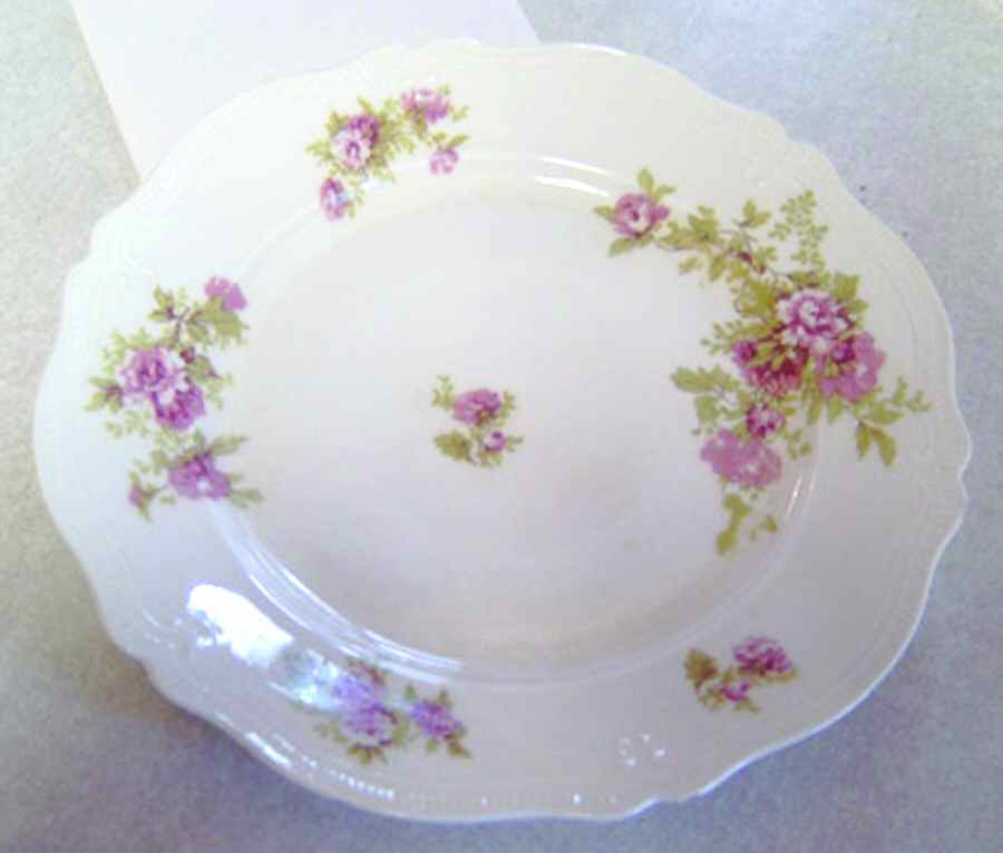OSG152 Dinner Plate by Oscar & Edgar Gutherz-1