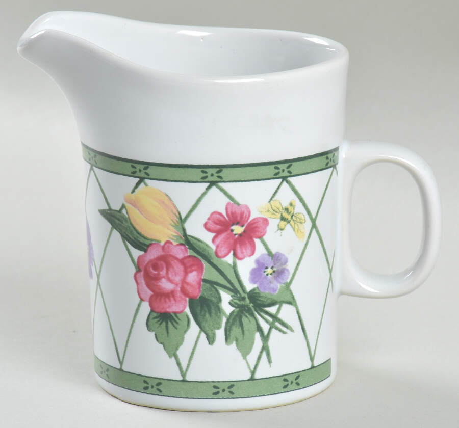 English Manor Creamer by Oneida-1