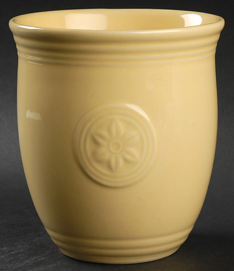 Petals Yellow Utensil Holder by Oneida-1