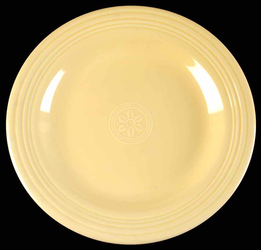 Petals Yellow 12" Chop Plate (Round Platter) by Oneida-1