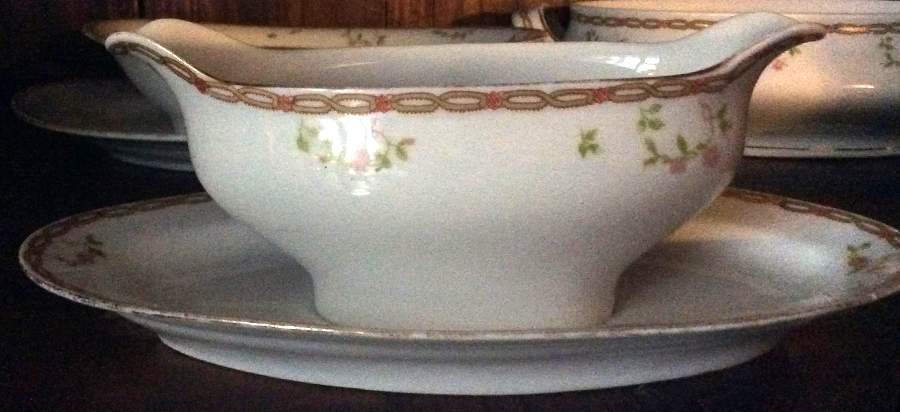OSG170 Gravy Boat & Underplate by Oscar & Edgar Gutherz-1