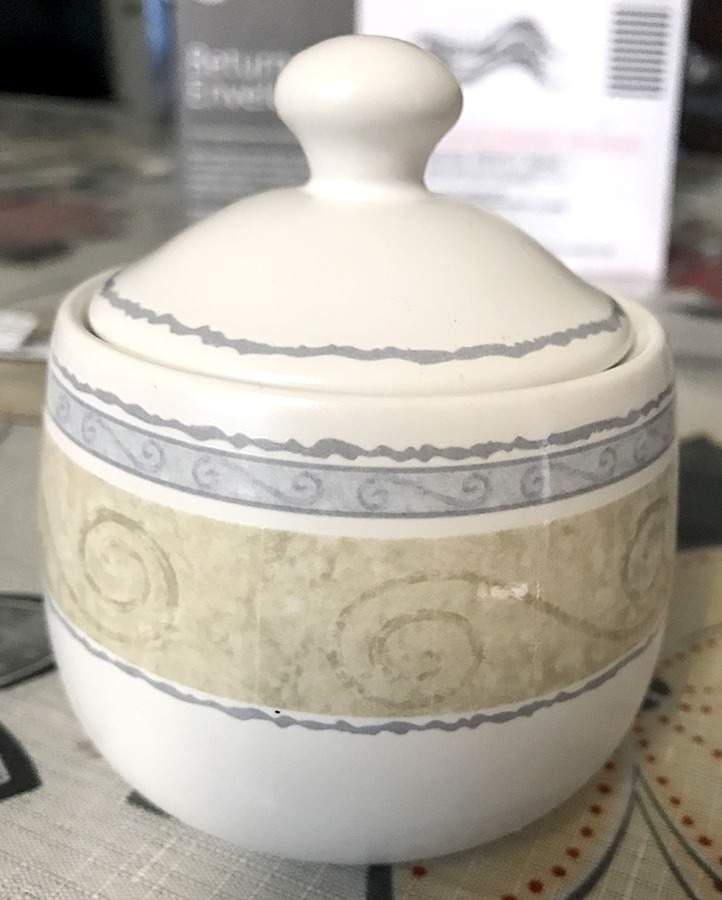 AMARA Sugar Bowl & Lid by Oneida-1