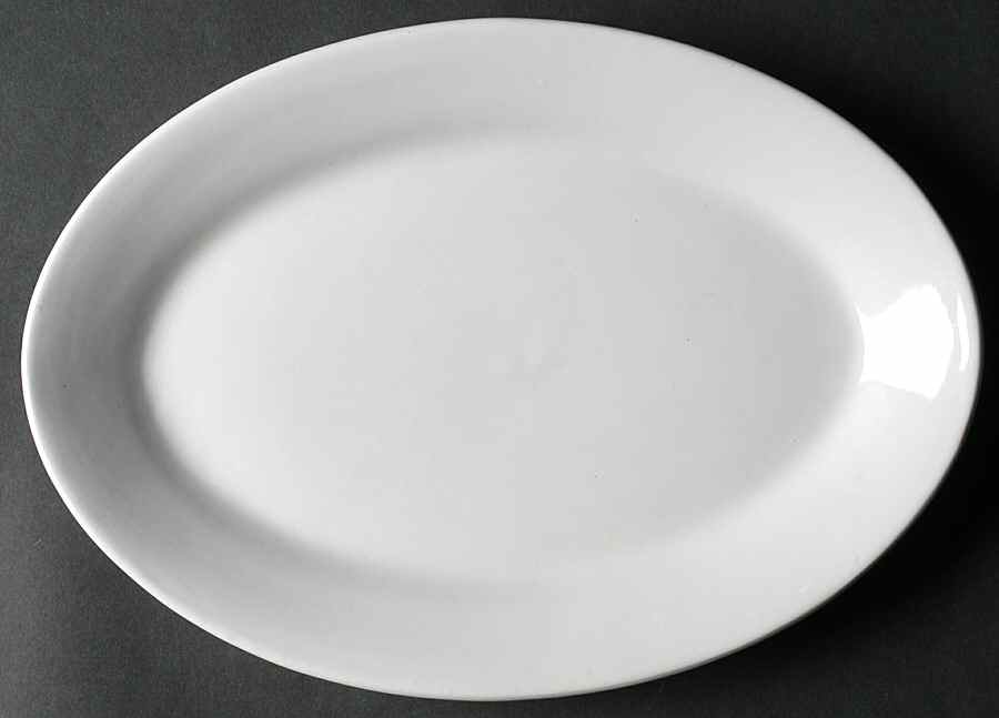 Crown Rego White 11" Oval Serving Platter by Oneida-1