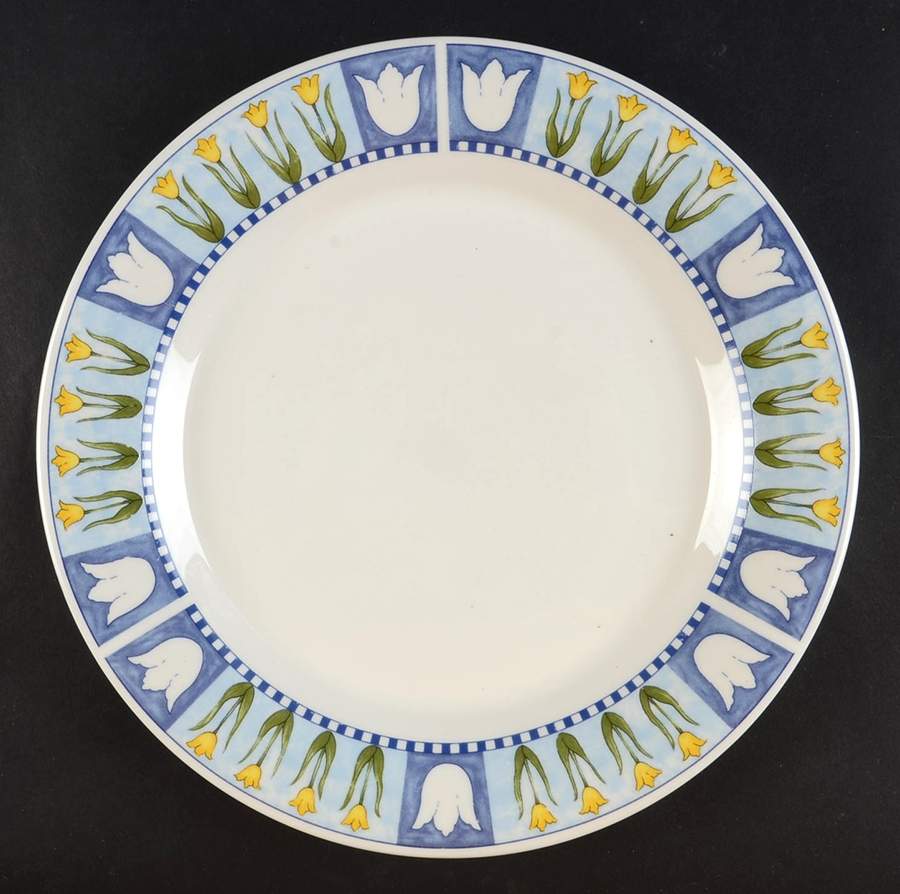 IN BLOOM Dinner Plate by Oneida-1