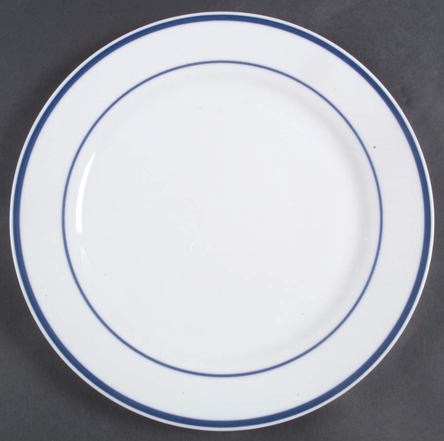 Maitre D' Dinner Plate by Oneida-1