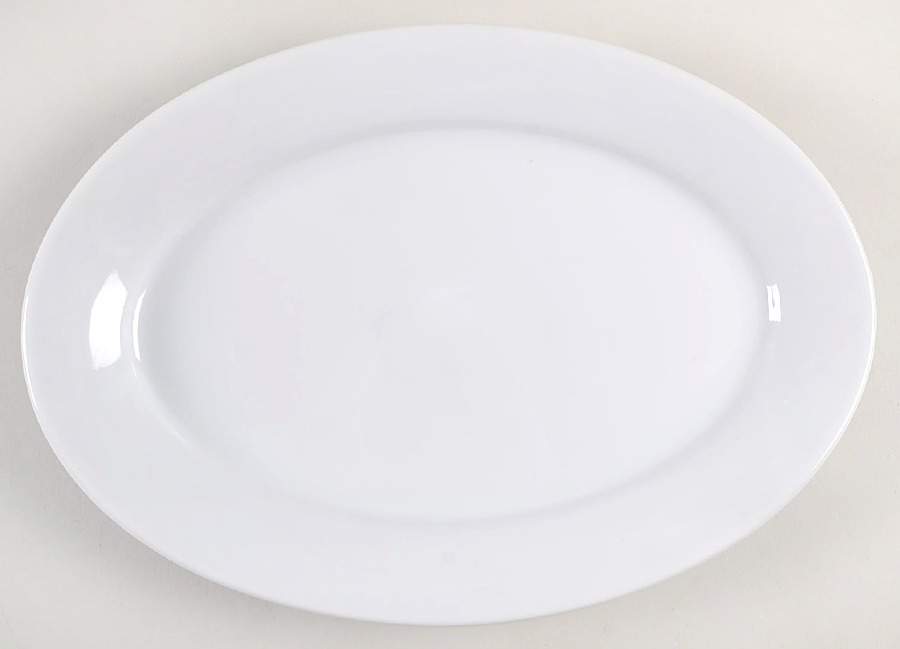 Buffalo China (Buffalo Backstamp) 13" Oval Serving Platter by Oneida-1