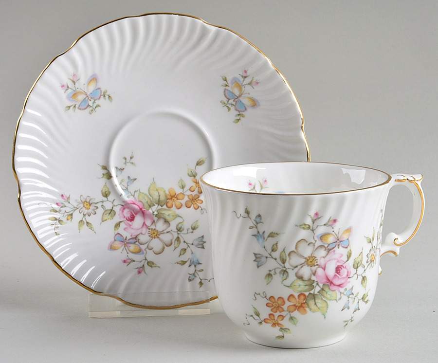 OAL4 Flat Cup & Saucer Set by Oakley China Ltd-1