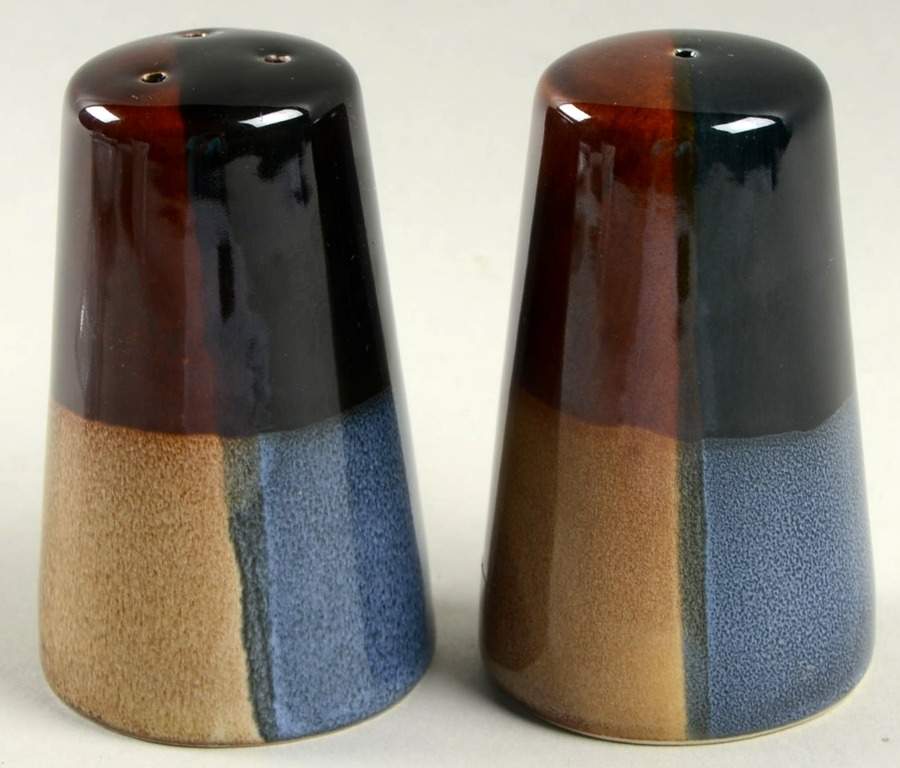 Cubism Salt & Pepper Set by Oneida-1