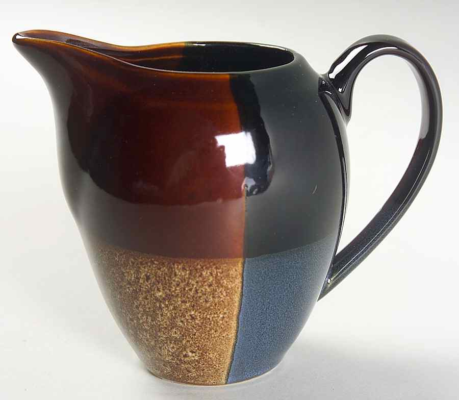 Cubism Creamer by Oneida-1