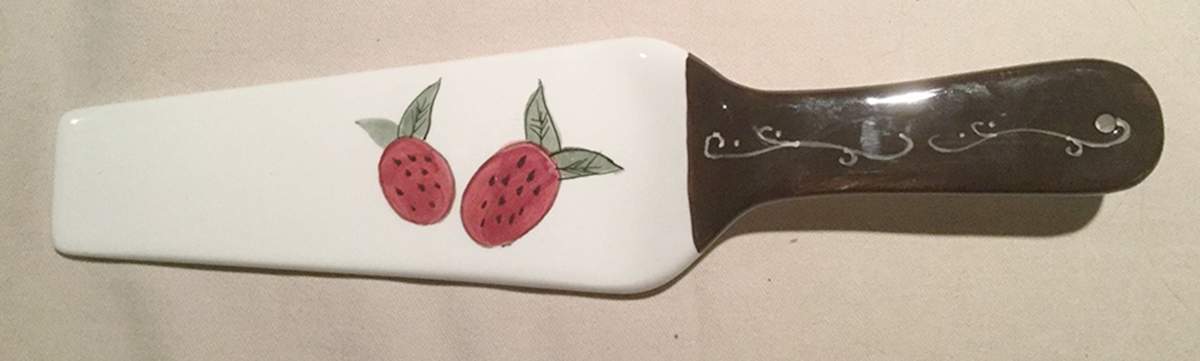 Sweets (Earthenware) Solid Ceramic Pie/Cake Server by Oneida-1
