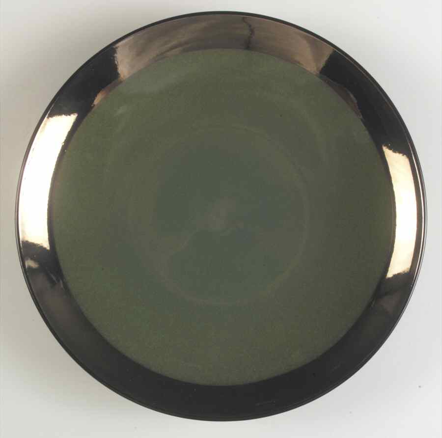 Solare Green Dinner Plate by Oneida-1