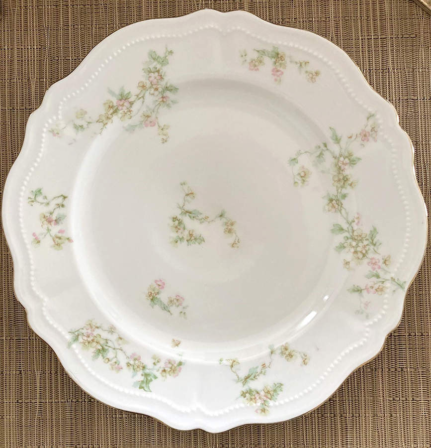 OSG209 Dinner Plate by Oscar & Edgar Gutherz-1