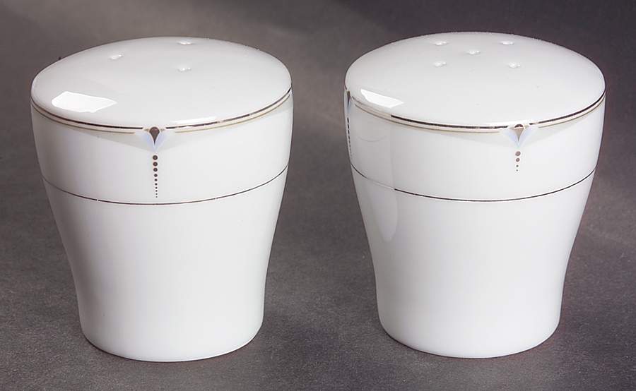 Juilliard Salt & Pepper Set by Oneida-1