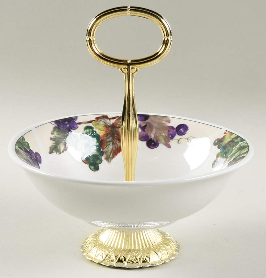 Grapevine 6"-7" Handled Footed Nut Dish HC by Oneida-1