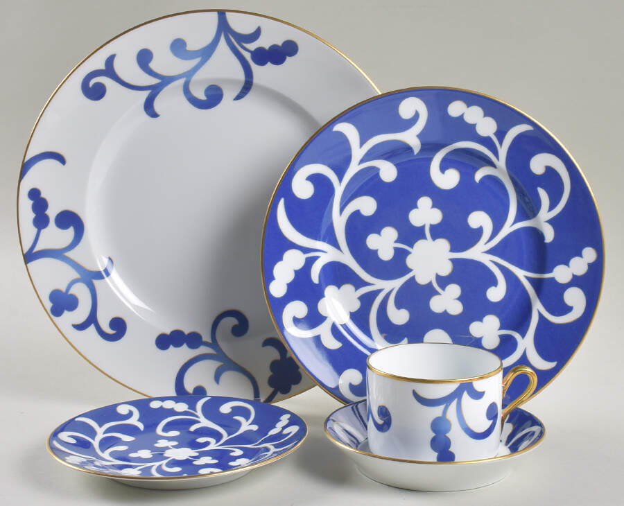 Azul 5 Piece Place Setting by Oscar De La Renta-1