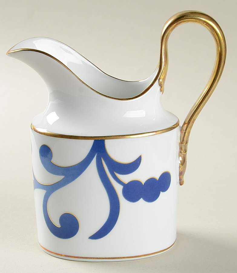 Azul Creamer by Oscar De La Renta-1
