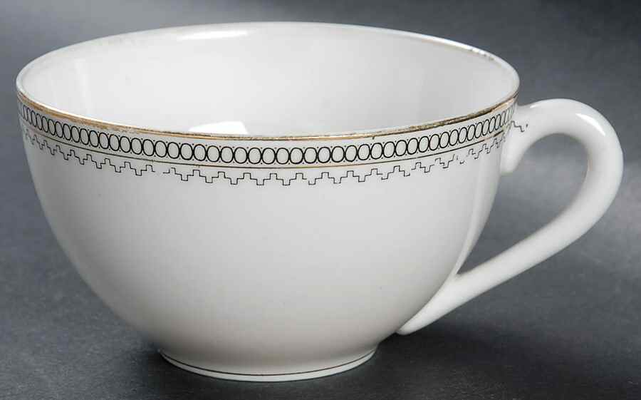OKW4 Flat Cup by Okwan-1