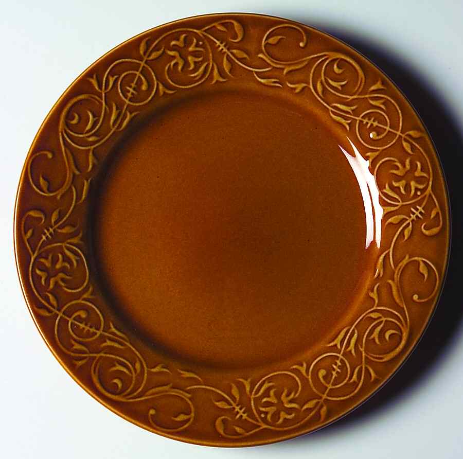 Artasia Orange Salad/Dessert Plate by Oneida-1