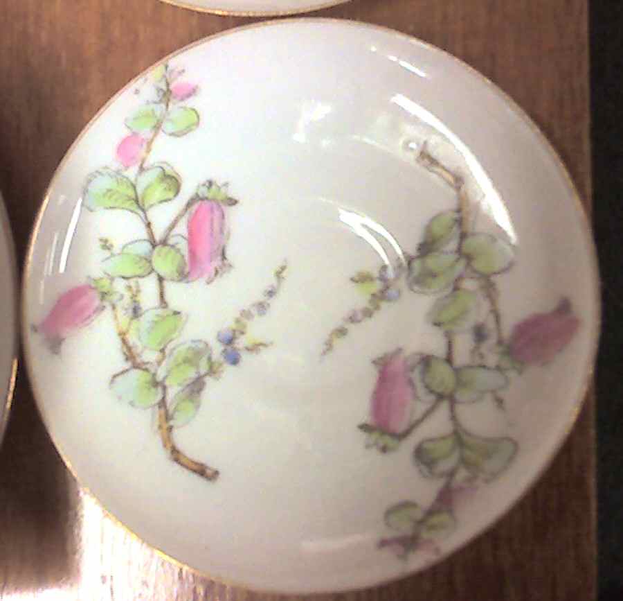 OGU18 Saucer by Oscar Gutherz (Limoges)-1