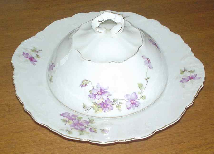 OSG215 Round Covered Butter by Oscar & Edgar Gutherz-1