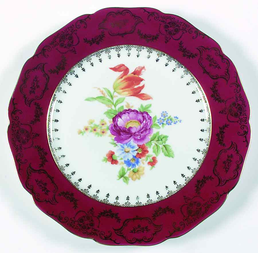 661-3477 Maroon Dinner Plate by Omeco (Czech)-1