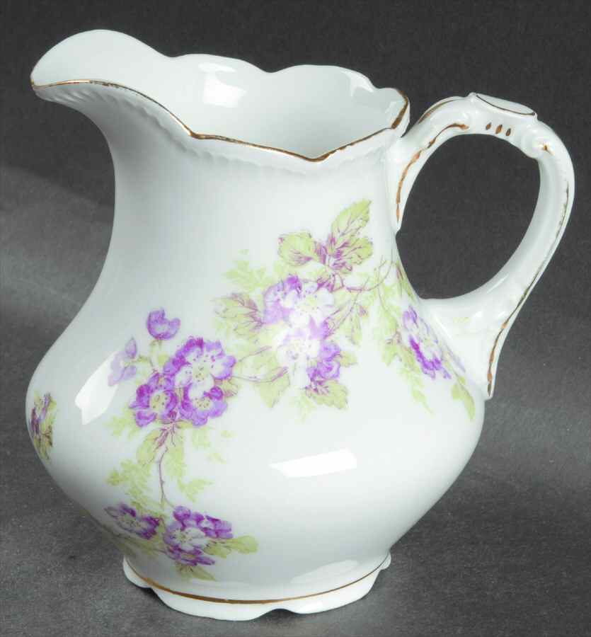 OSG219 Creamer by Oscar & Edgar Gutherz-1
