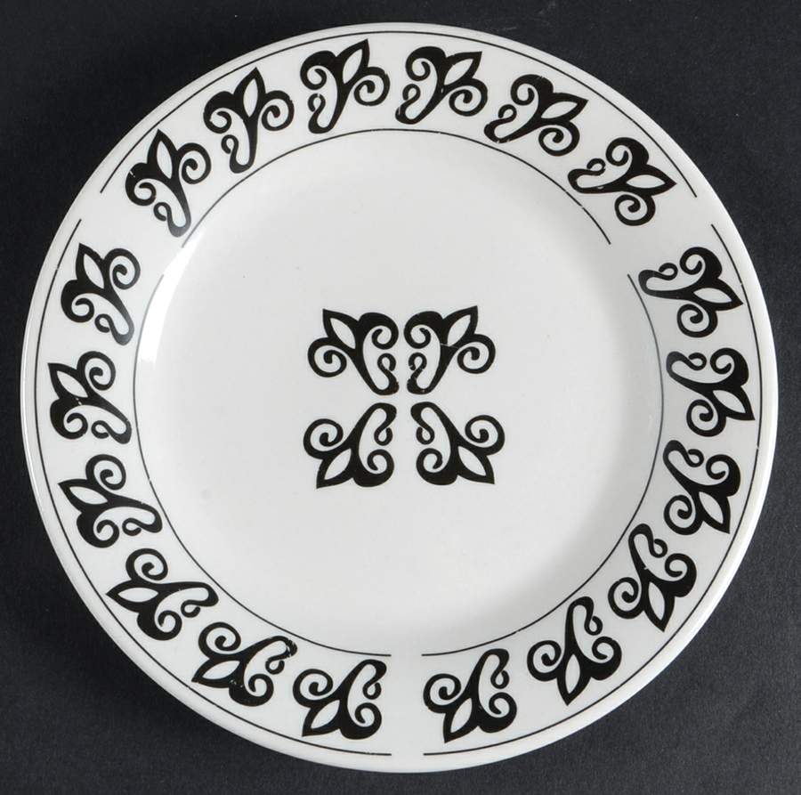 Classica Salad Plate by Oneida-1