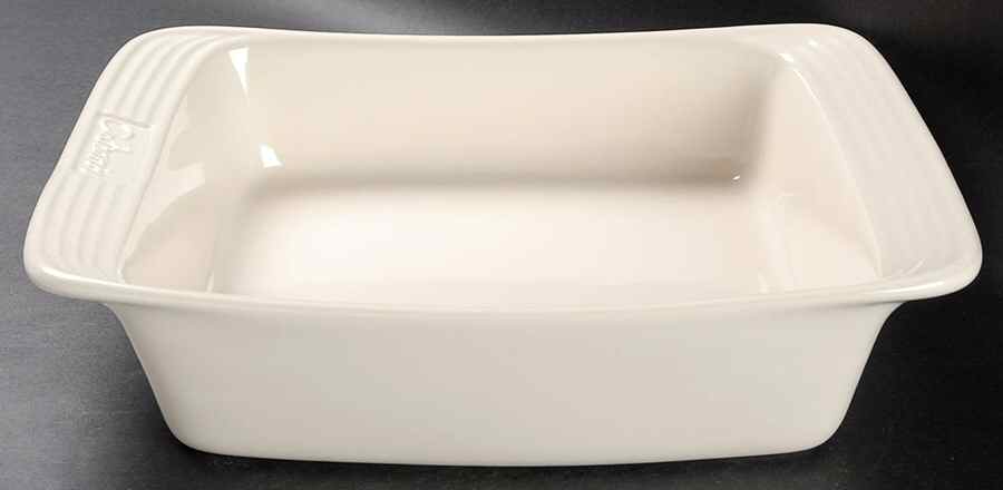 Culinaria A la Mode (Cream) 11" Square Baker by Oneida-1