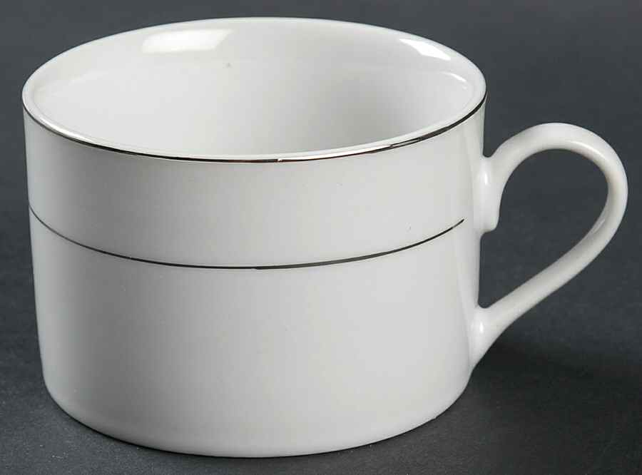 Splendid Platinum Flat Cup by Oneida-1