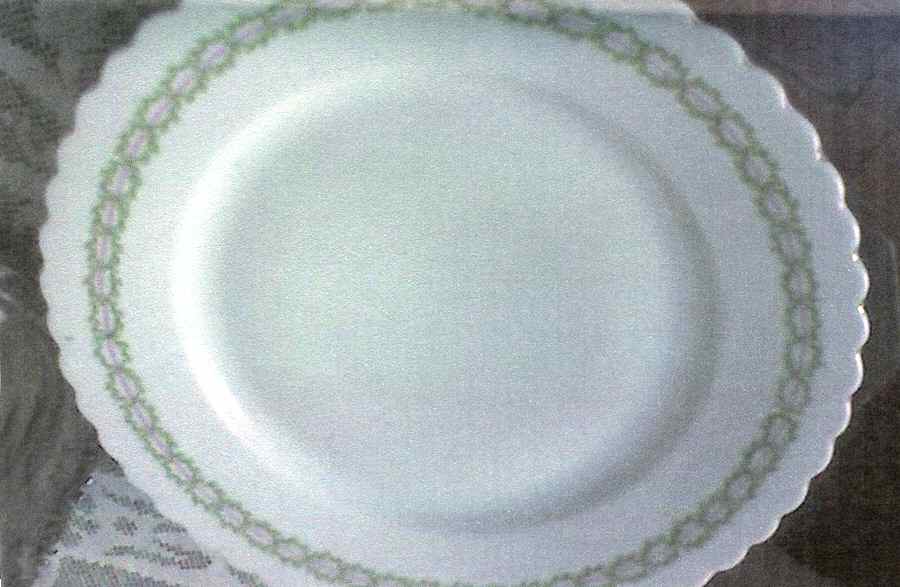 OSG223 Salad Plate by Oscar & Edgar Gutherz-1