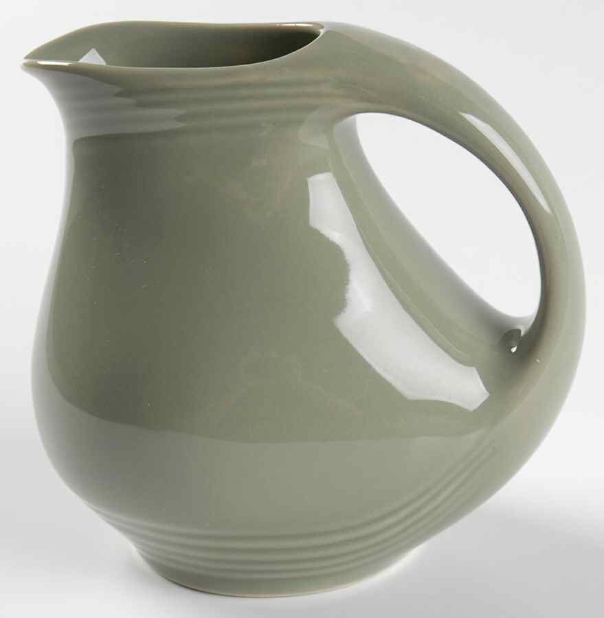 Culinaria Tarragon (Green) Creamer by Oneida-1