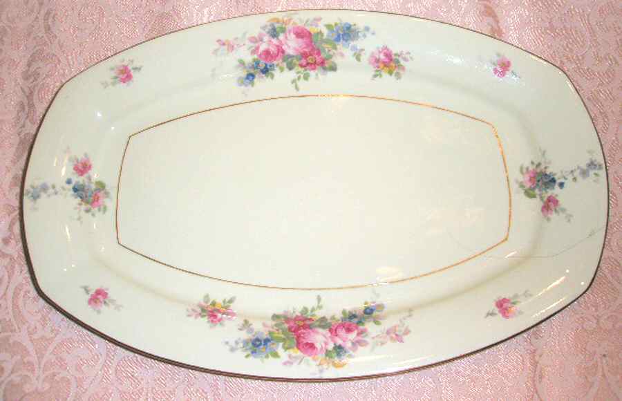 23677 14" Oval Serving Platter by Omeco (Czech)-1