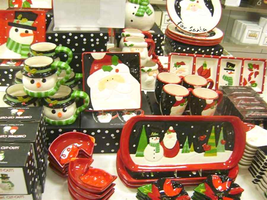 Christmas Cut Outs Square Salad/Dessert Plate by Oneida-1