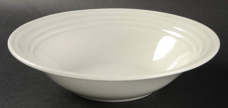 Sloane 9" Round Vegetable Bowl by Oneida-1