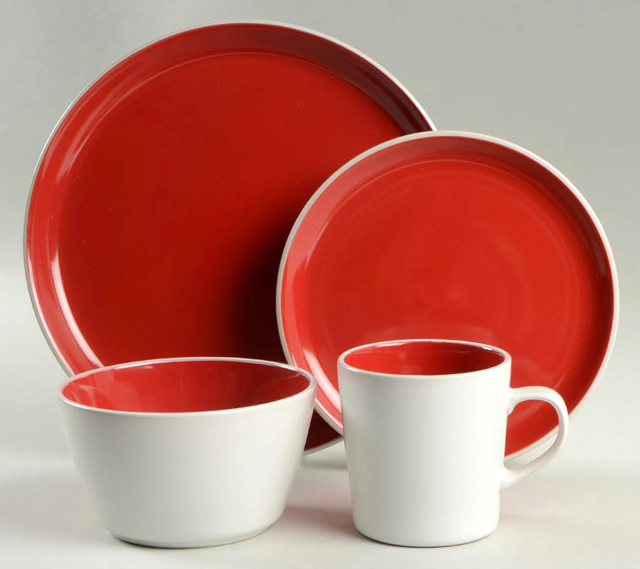Color Burst Very Cherry 4 Piece Place Setting by Oneida-1