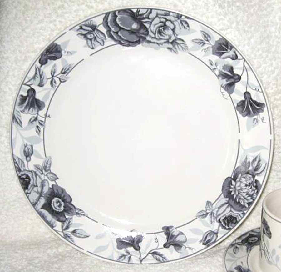 Rose Song Dinner Plate by Oneida-1