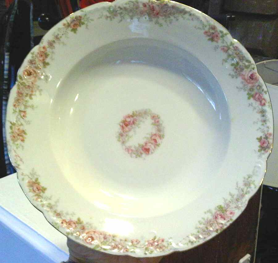 OSG261 Dinner Plate by Oscar & Edgar Gutherz-1