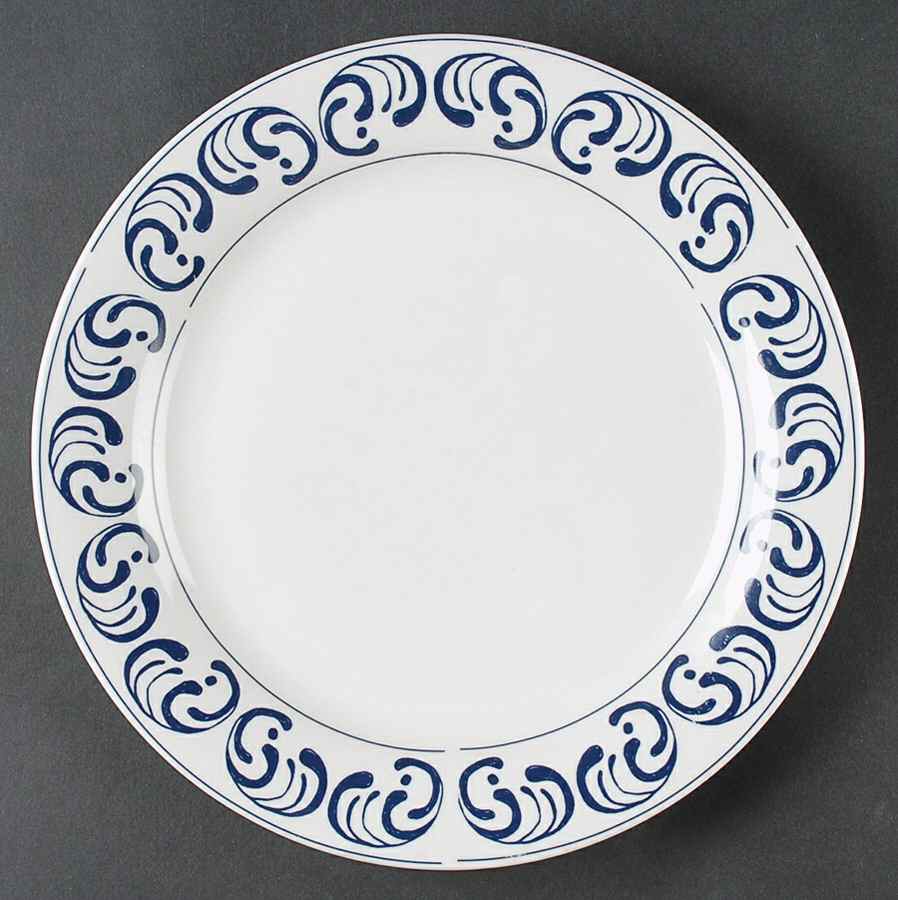 Belle Dinner Plate by Oneida-1