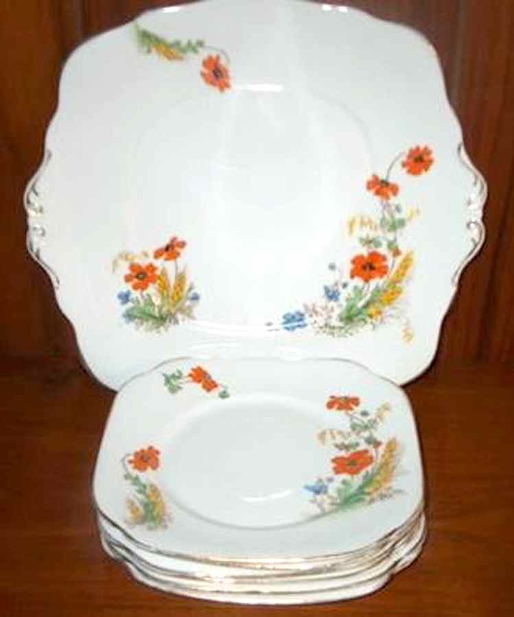 OXO2 Handled Cake Plate by Oxford (England)-1