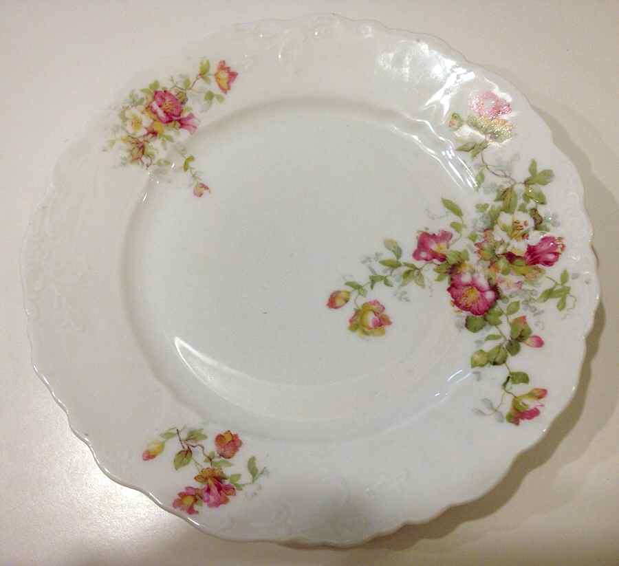 OSG292 Dinner Plate by Oscar & Edgar Gutherz-1
