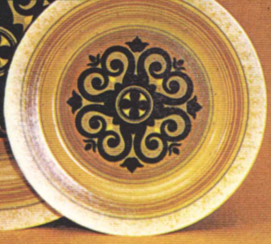 Antiqua Salad Plate by Oneida-1
