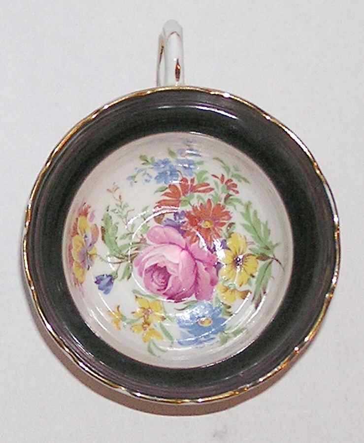 4869f Footed Cup by Rosina-Queens-1