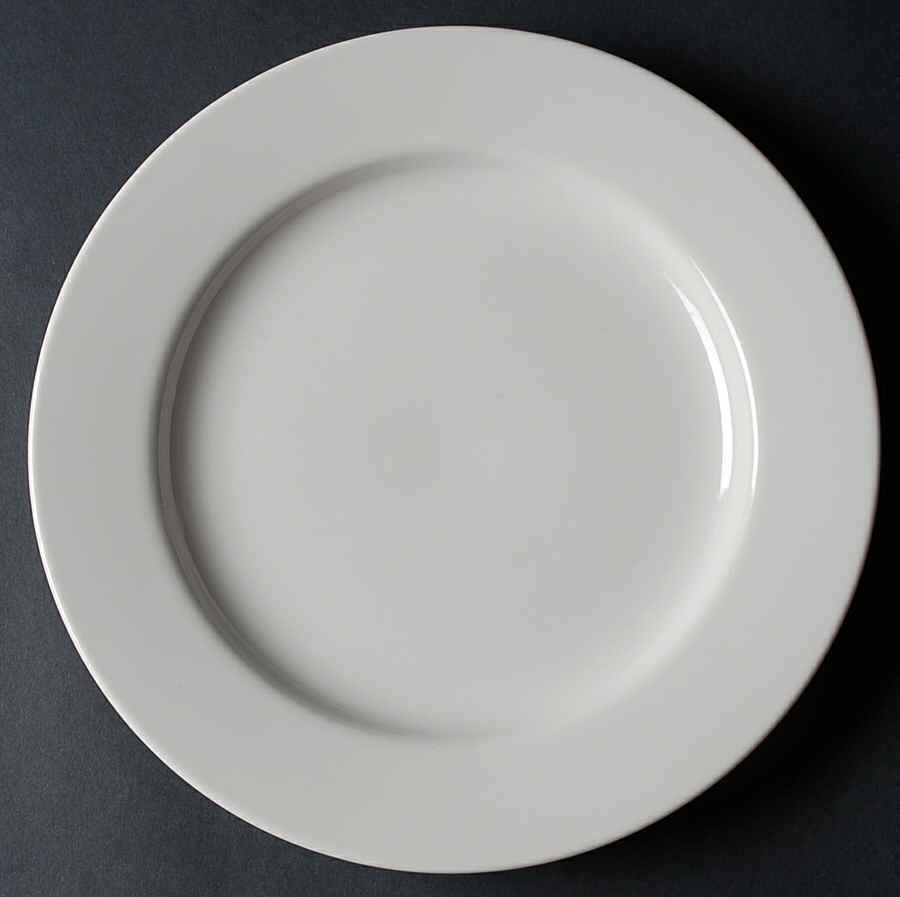 Coventry Dinner Plate by Oneida-1