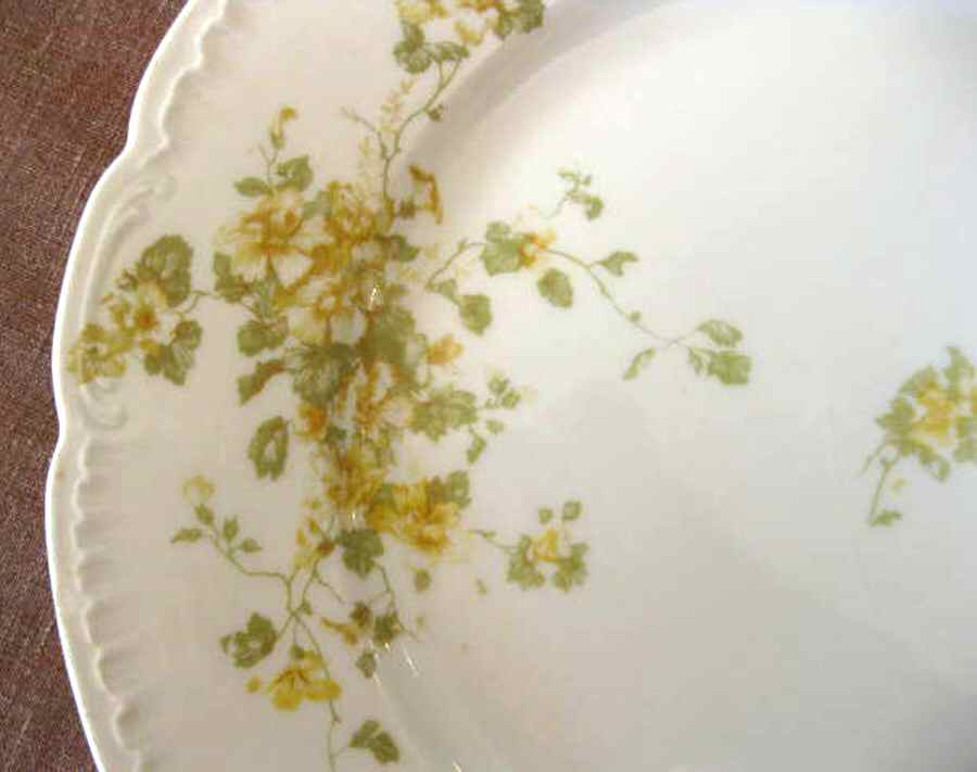 OSG302 Dinner Plate by Oscar & Edgar Gutherz-1