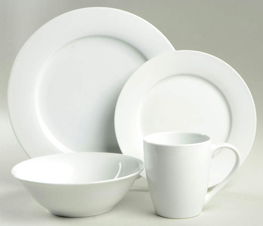 Naturally White 4 Piece Place Setting by Oneida-1